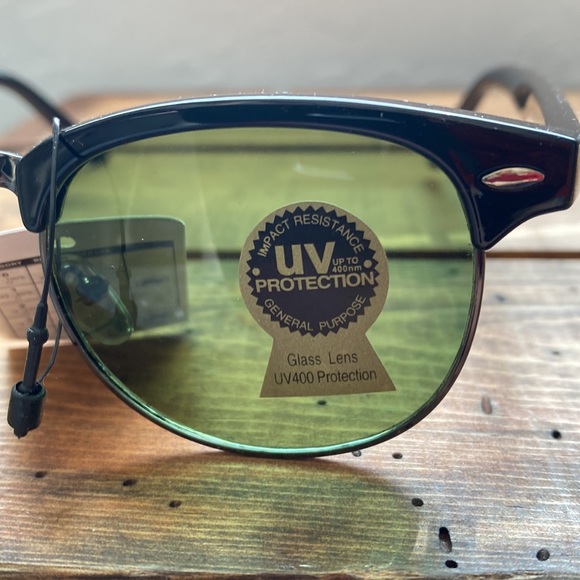 Vintage Style Clubmaster Sunglasses Black Frame/Green Lens NWT. UV400 Protection - Picture 3 of 6